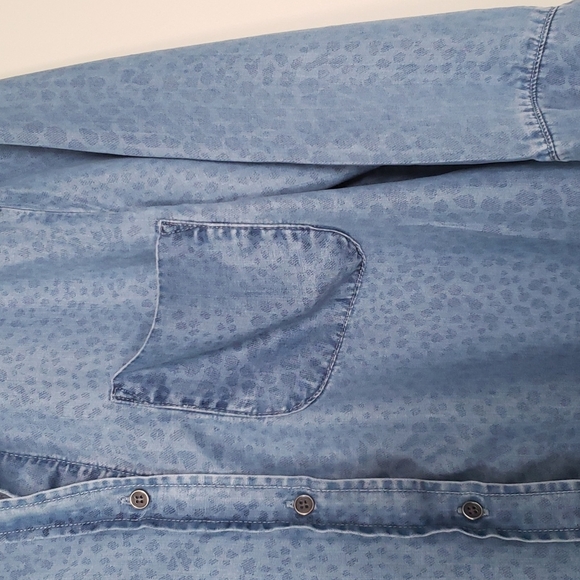 Bella Dahl Button Down 3/4 sleeve shirt - Picture 4 of 7